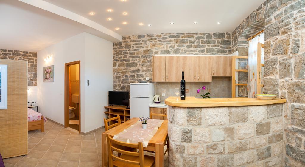Beach Resort Apartments Podspiline Baška Voda Zewnętrze zdjęcie